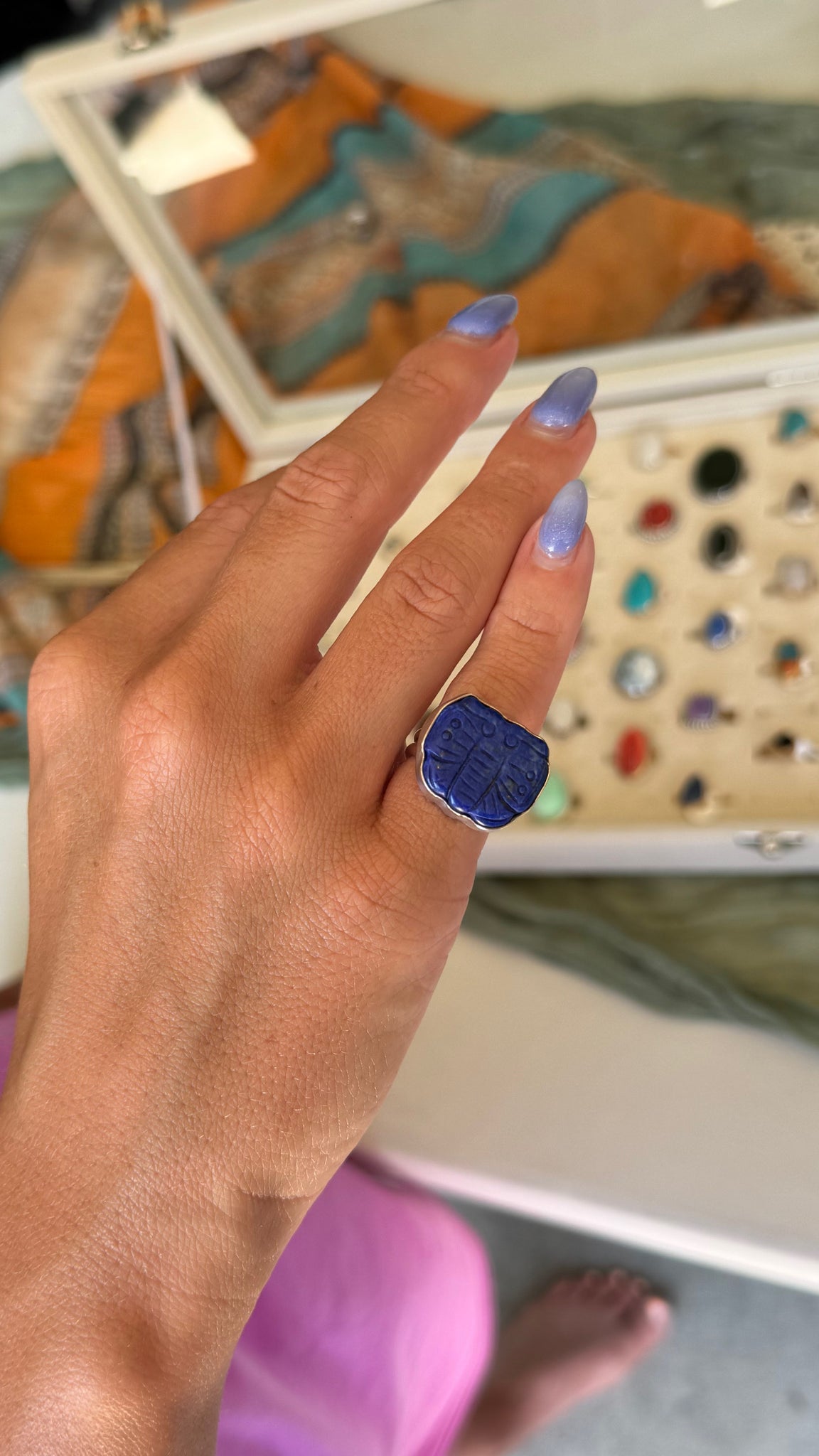 Lapis Lazuli Engraved 🦋 - size 5.5