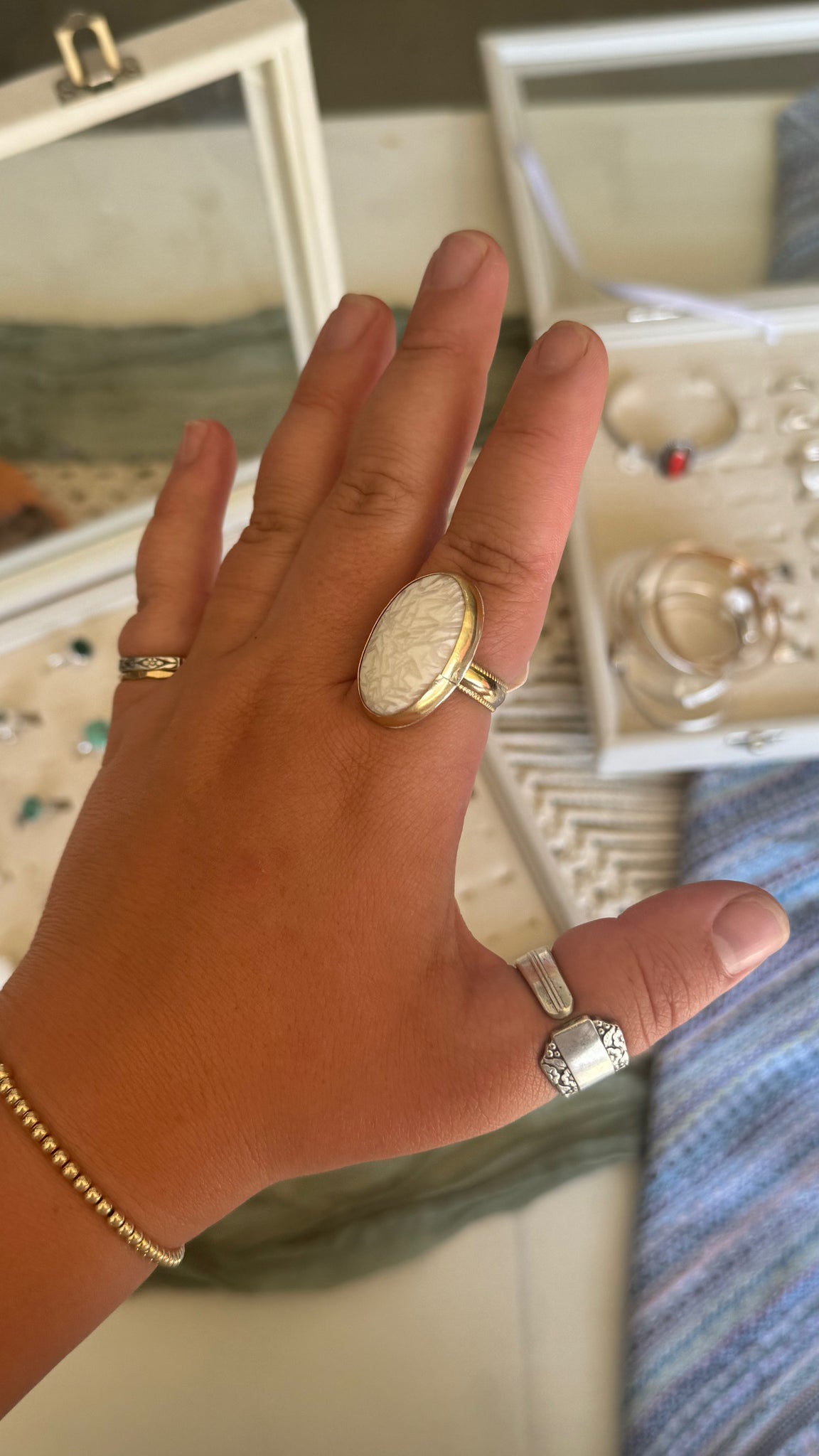 White Gem in GF - size 11.5