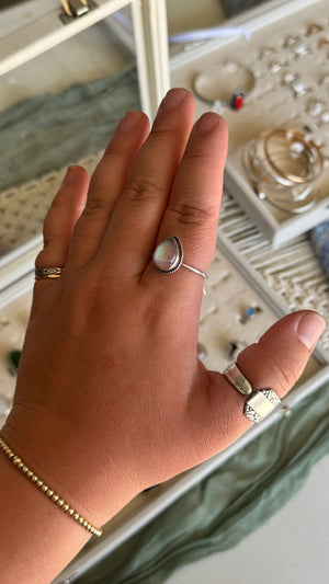 Aurora Opal - size 13