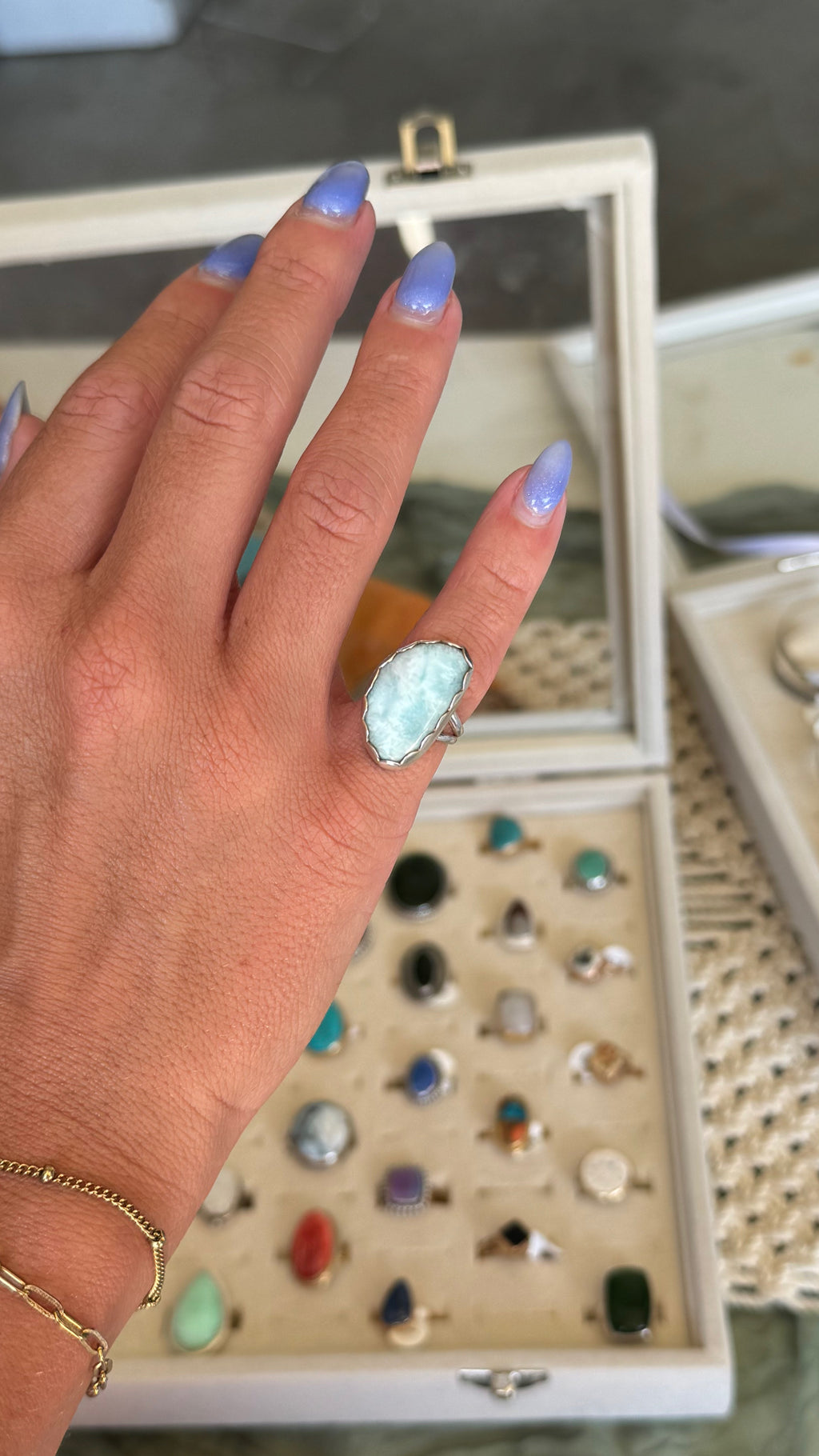 Larimar - size 3.5