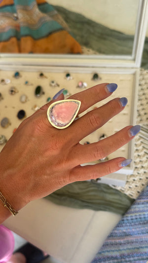 Chunky Pink Opal - size 9