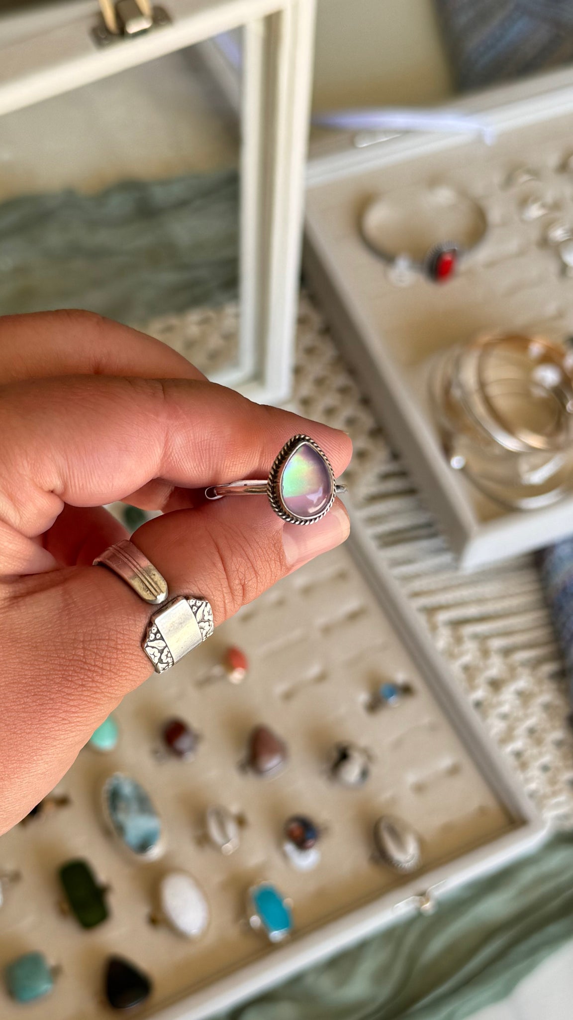 Aurora Opal - size 13