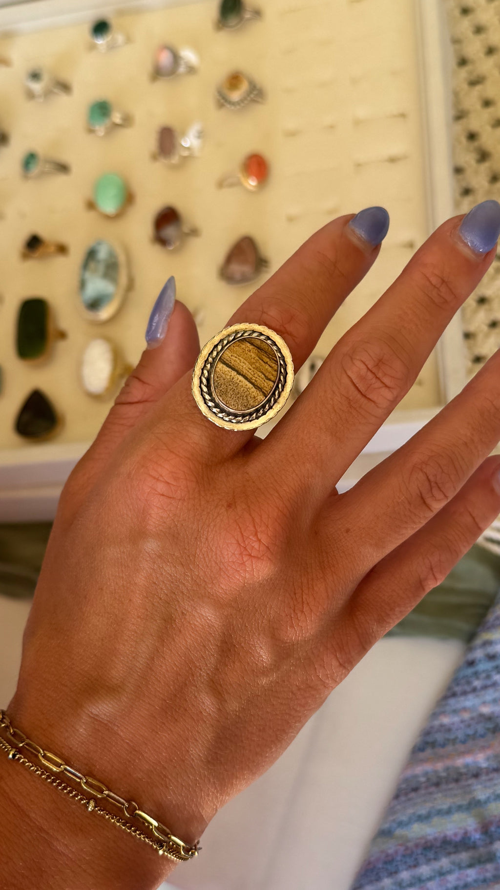 Petrified Wood - size 8.5