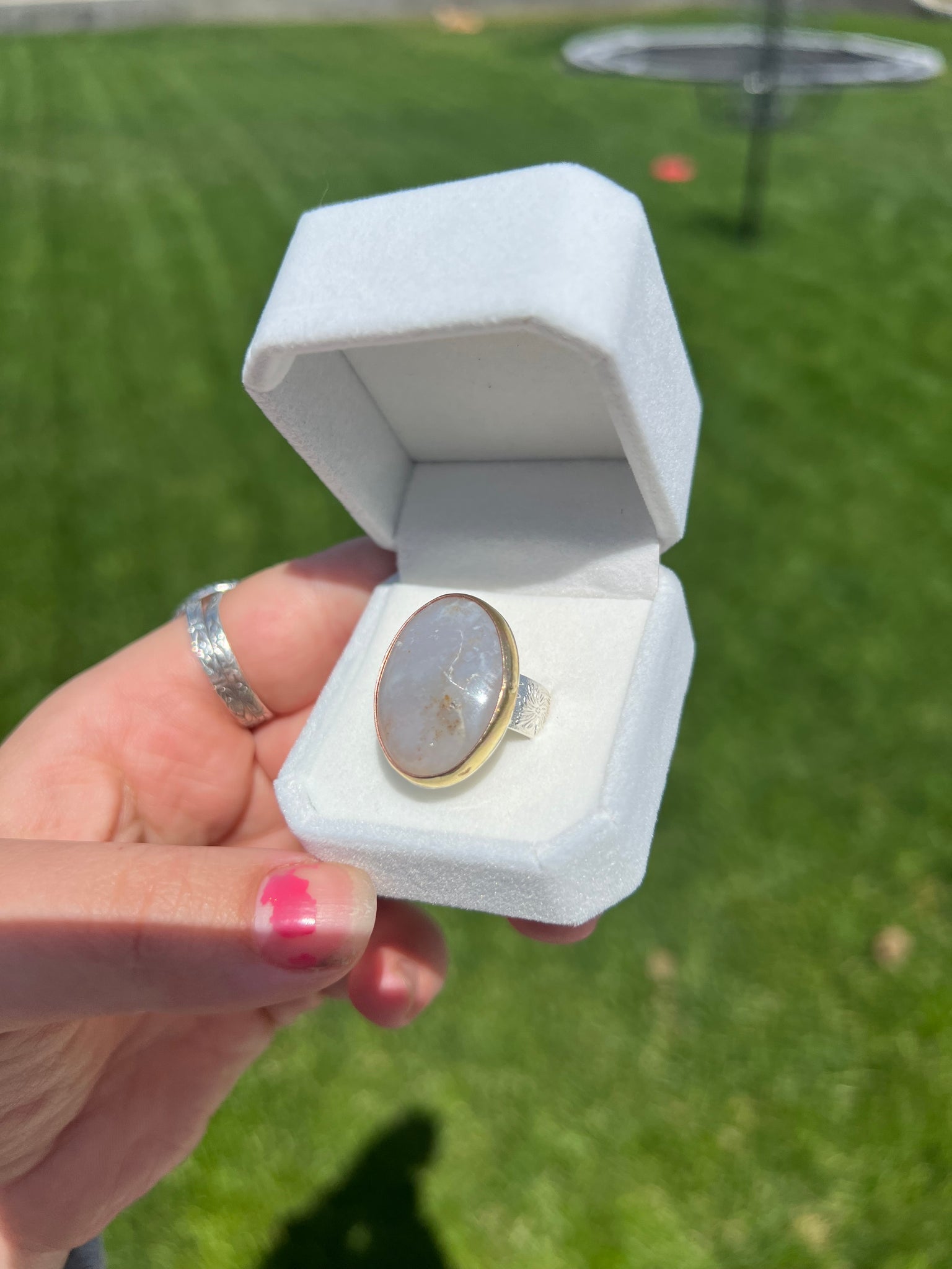 Quartz Stone - size 9