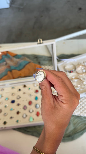 Howlite - size 5.5