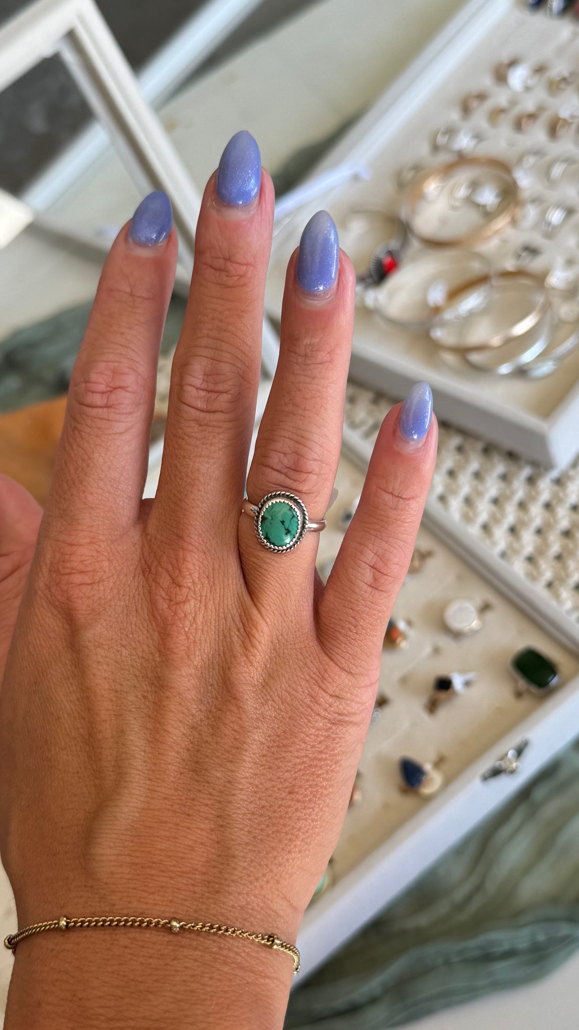 Twisted Turquoise - size 5.75