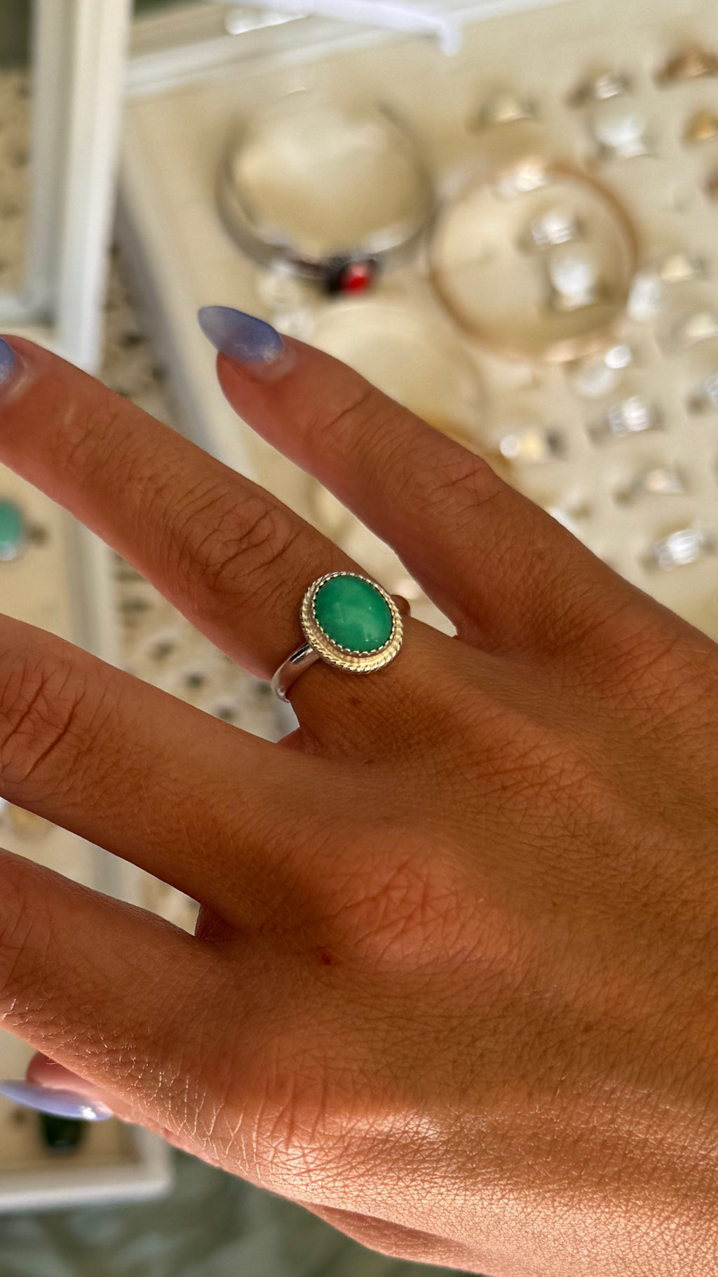 Chrysoprase - size 6